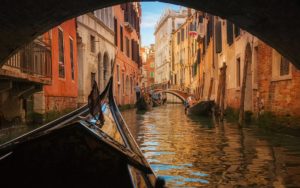 Gondola sul Canale